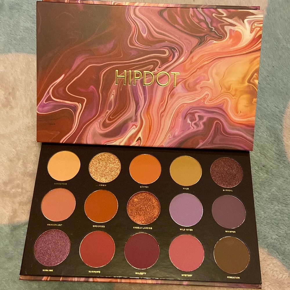 Hipdot Zion Pressed Pigment Eyeshadow Palette